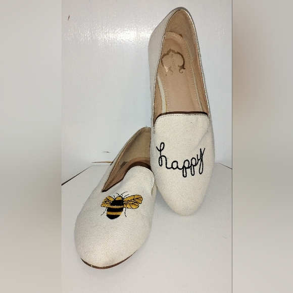 C. Wonder Shoes - BEE HAPPY LINEN FLATS